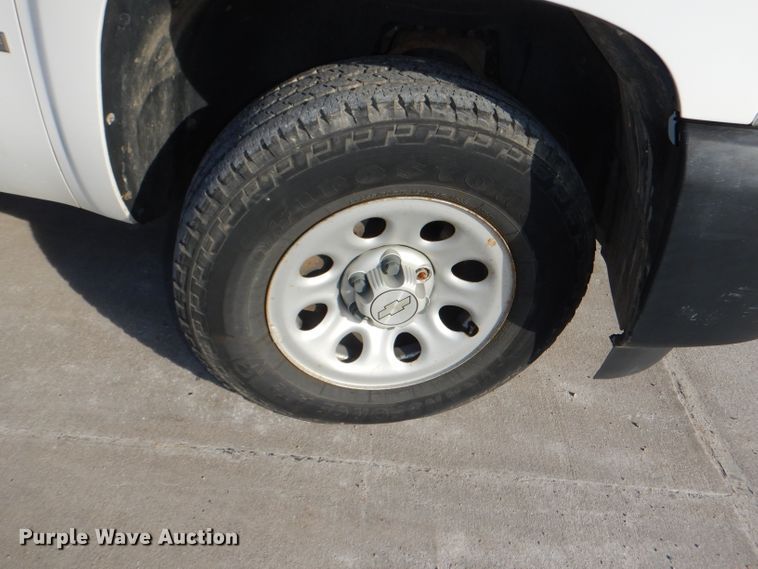 image for item DI2695 2008 Chevrolet Silverado 1500 Ext. Cab pickup truck