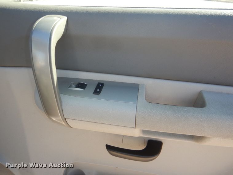 image for item DI2699 2008 Chevrolet Silverado 2500HD Ext. Cab pickup truck