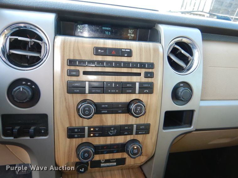 image for item DI2720 2011 Ford F150 Lariat SuperCrew pickup truck