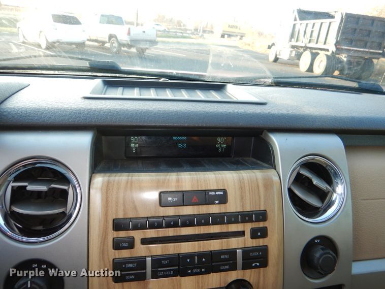 image for item DI2720 2011 Ford F150 Lariat SuperCrew pickup truck