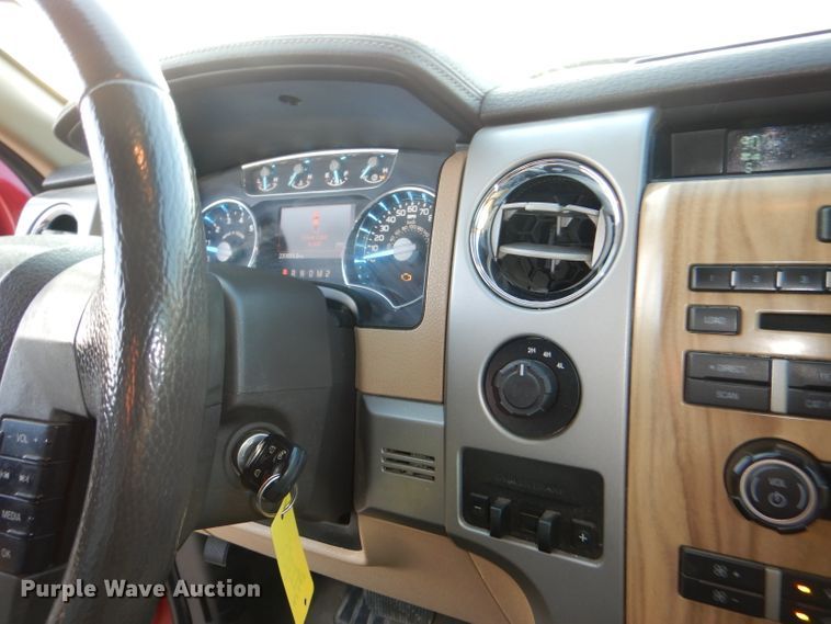 image for item DI2720 2011 Ford F150 Lariat SuperCrew pickup truck