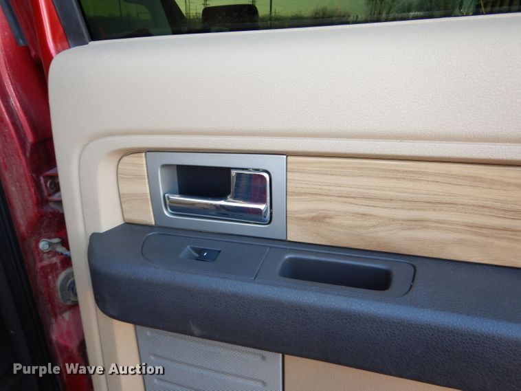 image for item DI2720 2011 Ford F150 Lariat SuperCrew pickup truck