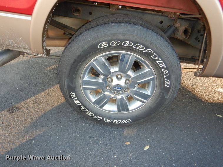 image for item DI2720 2011 Ford F150 Lariat SuperCrew pickup truck