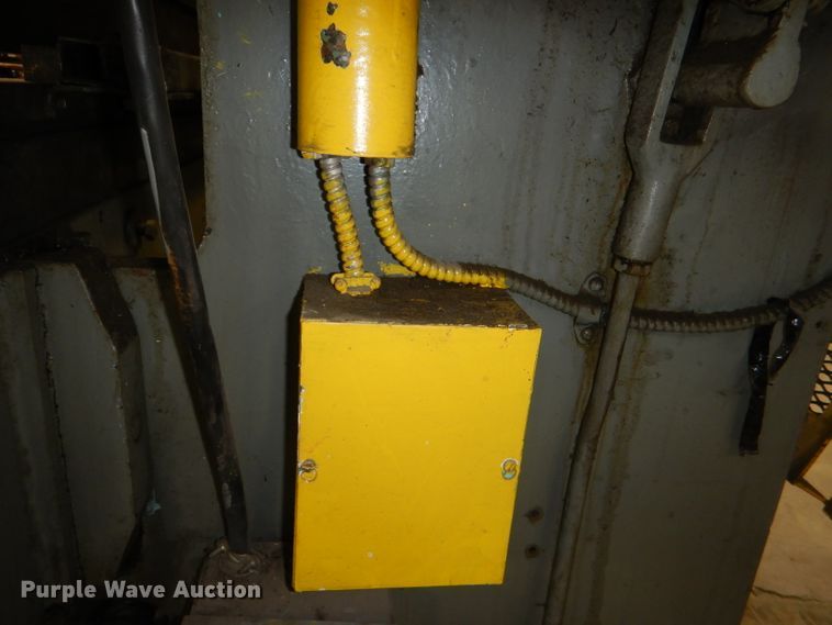 image for item DY9362 Chicago Steel press brake