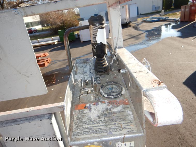 image for item DY9364 Skyjack SJIII 3219 scissor lift