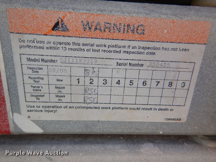 image for item DY9364 Skyjack SJIII 3219 scissor lift