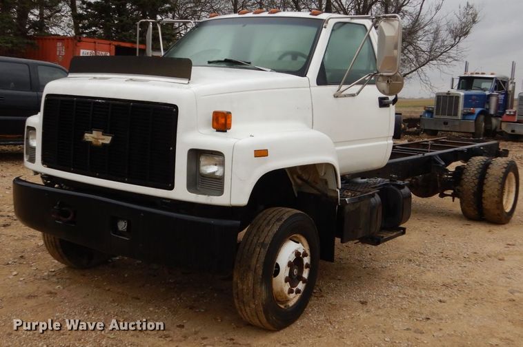 image for item EC9098 1995 Chevrolet Kodiak truck cab and chassis