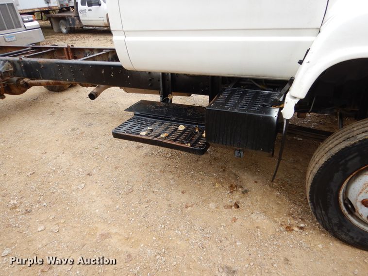 image for item EC9098 1995 Chevrolet Kodiak truck cab and chassis