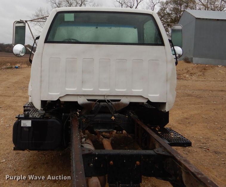 image for item EC9098 1995 Chevrolet Kodiak truck cab and chassis