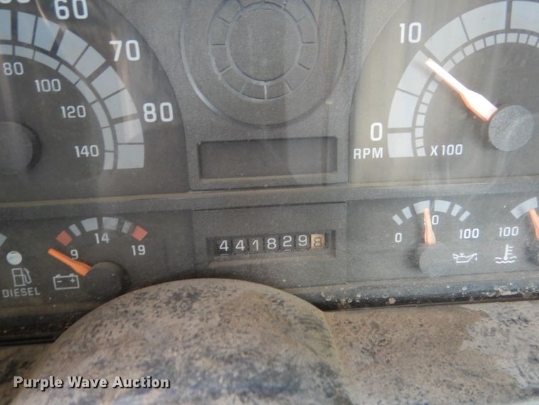 image for item EC9098 1995 Chevrolet Kodiak truck cab and chassis