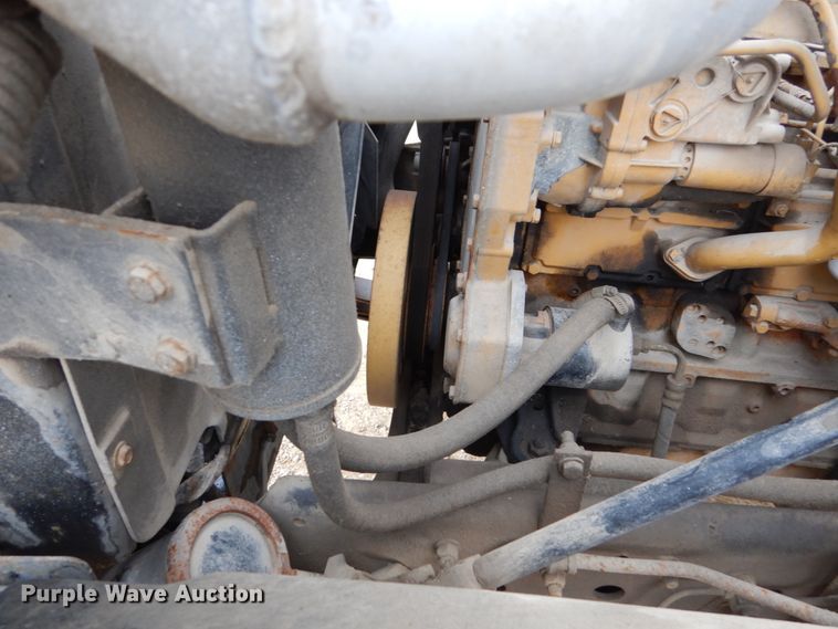 image for item EC9098 1995 Chevrolet Kodiak truck cab and chassis