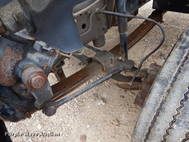 image for item EC9098 1995 Chevrolet Kodiak truck cab and chassis