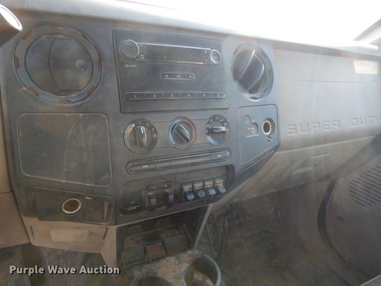 image for item EC9133 2008 Ford F550 Super Duty dump truck