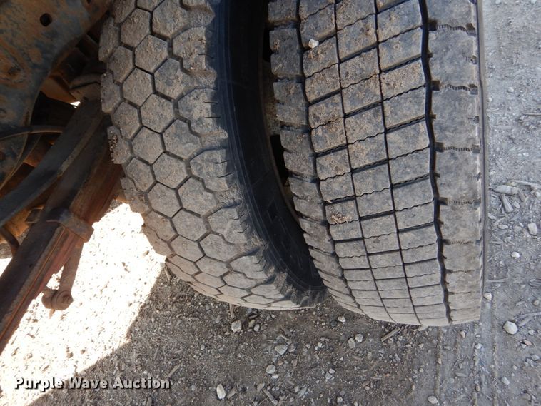 image for item EC9133 2008 Ford F550 Super Duty dump truck