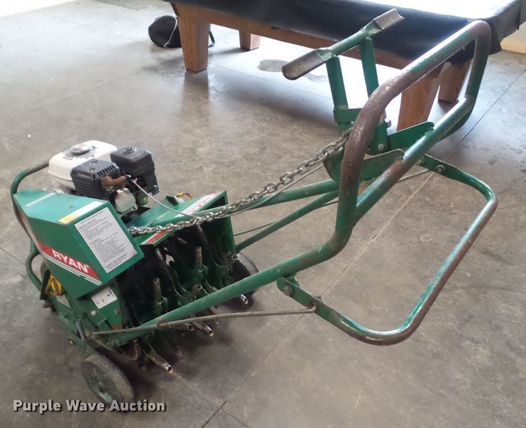 image for item EM9242 Ryan Lawnaire IV aerator