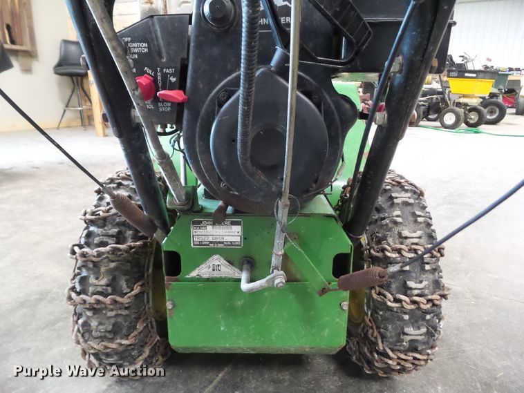image for item EM9245 John Deere TRS27 snow blower