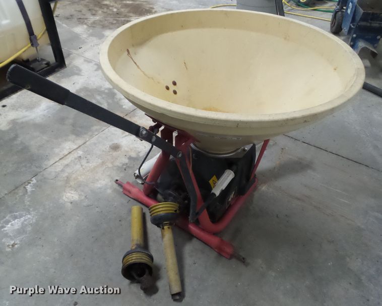 image for item EM9247 Vicon PS203 spreader