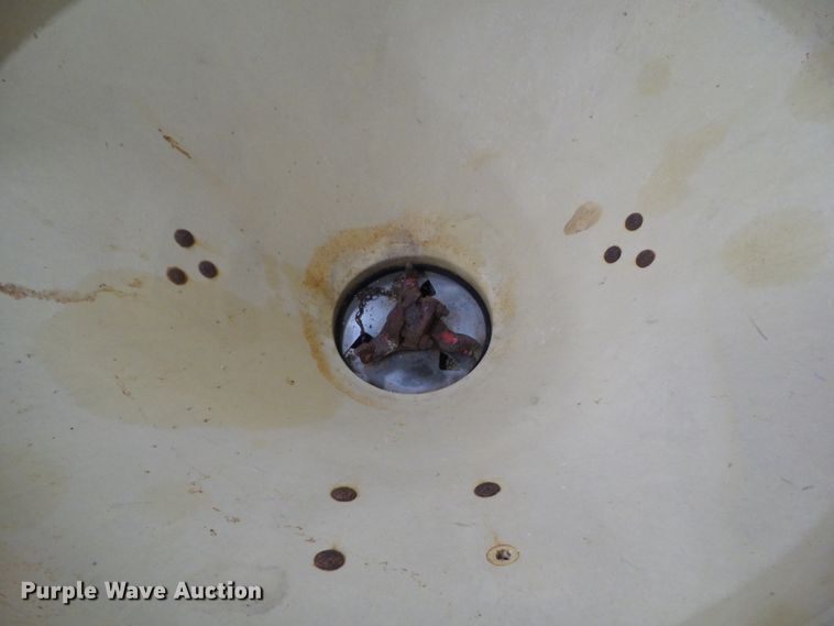 image for item EM9247 Vicon PS203 spreader