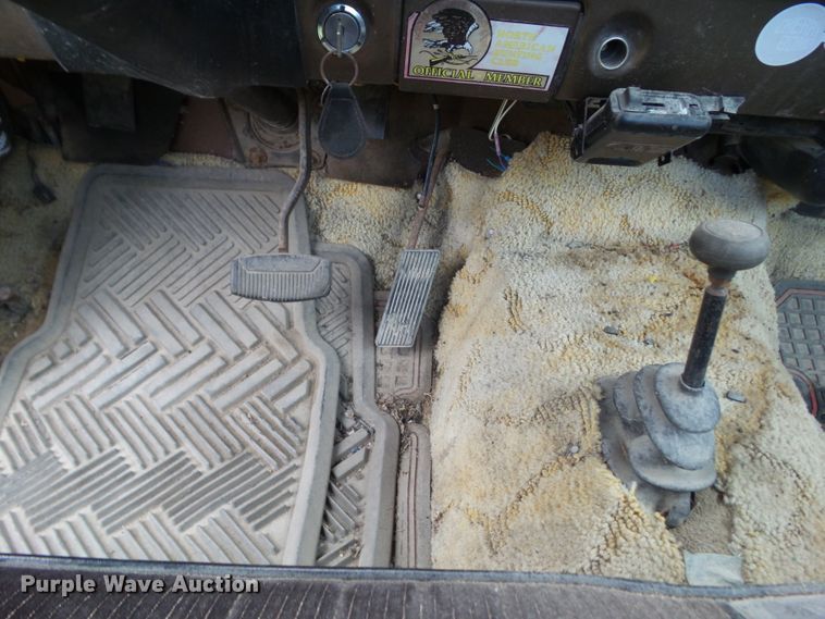 image for item EM9248 1979 Ford F250 flatbed pickup truck