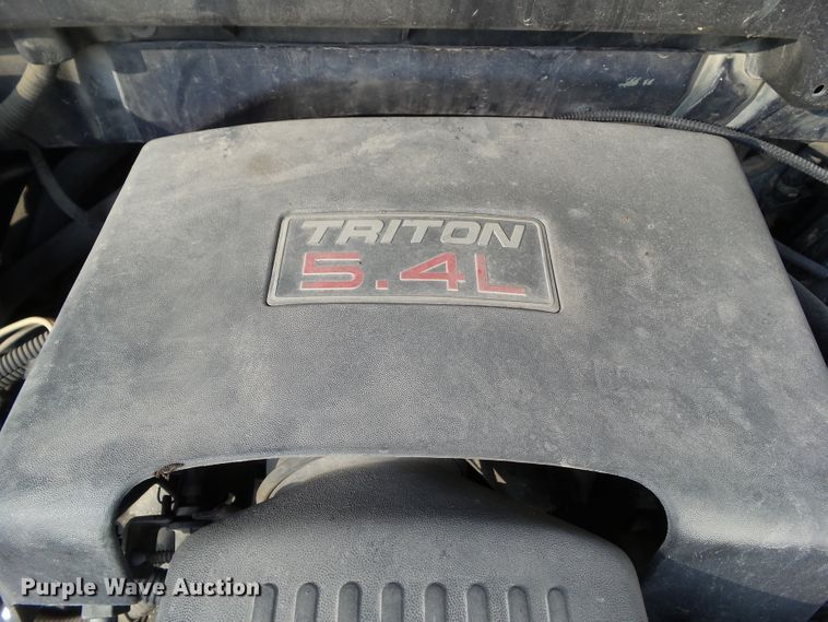 image for item EM9856 1997 Ford F150 SuperCab pickup truck