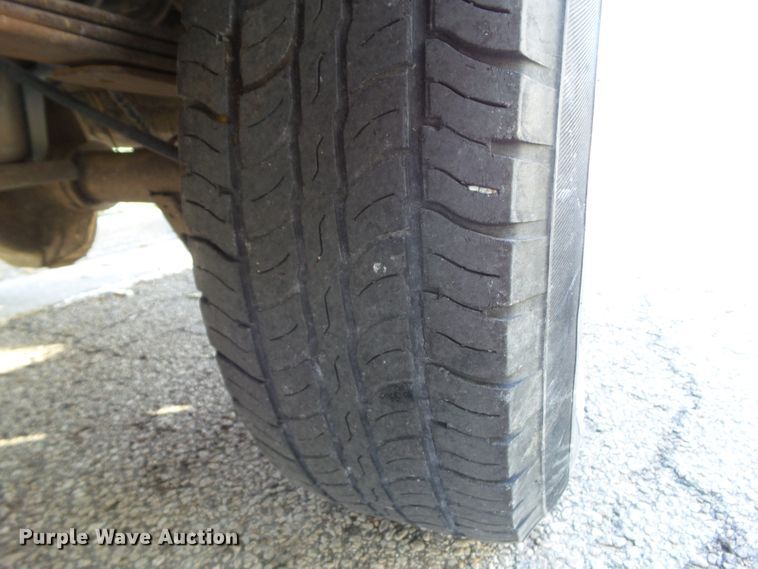 image for item EM9856 1997 Ford F150 SuperCab pickup truck