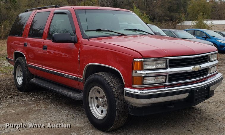 image for item ET9941 1999 Chevrolet Tahoe SUV