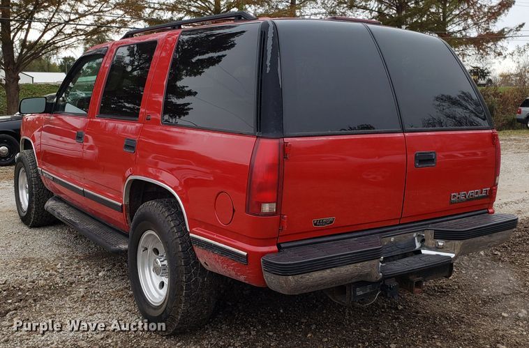 image for item ET9941 1999 Chevrolet Tahoe SUV