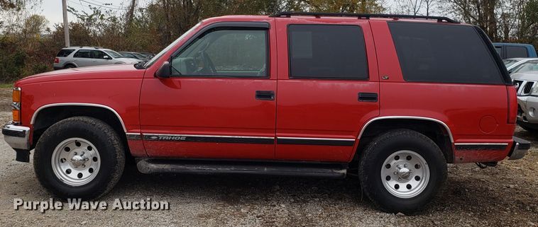 image for item ET9941 1999 Chevrolet Tahoe SUV