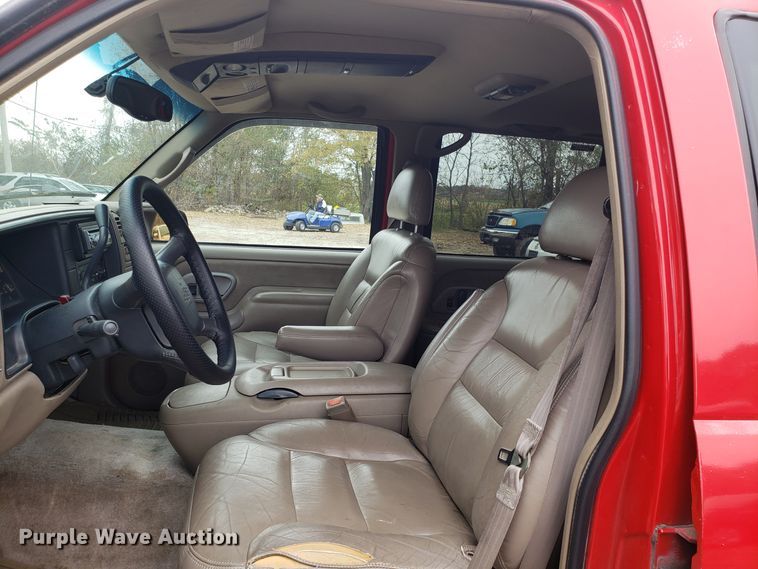 image for item ET9941 1999 Chevrolet Tahoe SUV