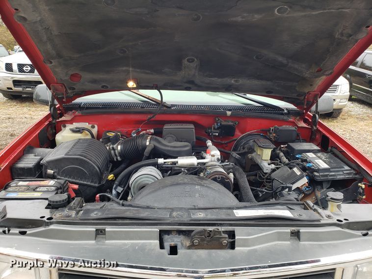 image for item ET9941 1999 Chevrolet Tahoe SUV