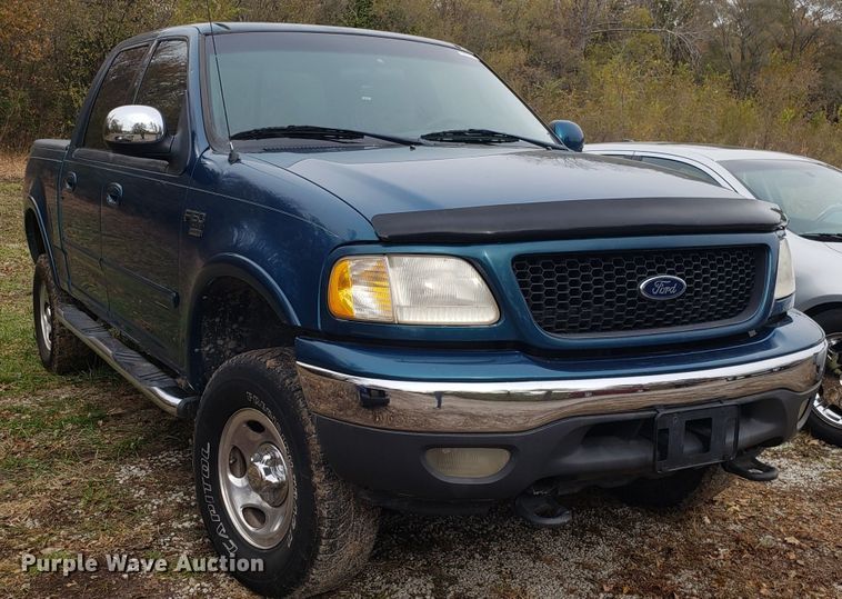 image for item ET9945 2001 Ford F150 SuperCrew pickup truck