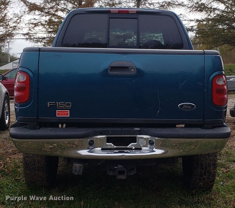 image for item ET9945 2001 Ford F150 SuperCrew pickup truck