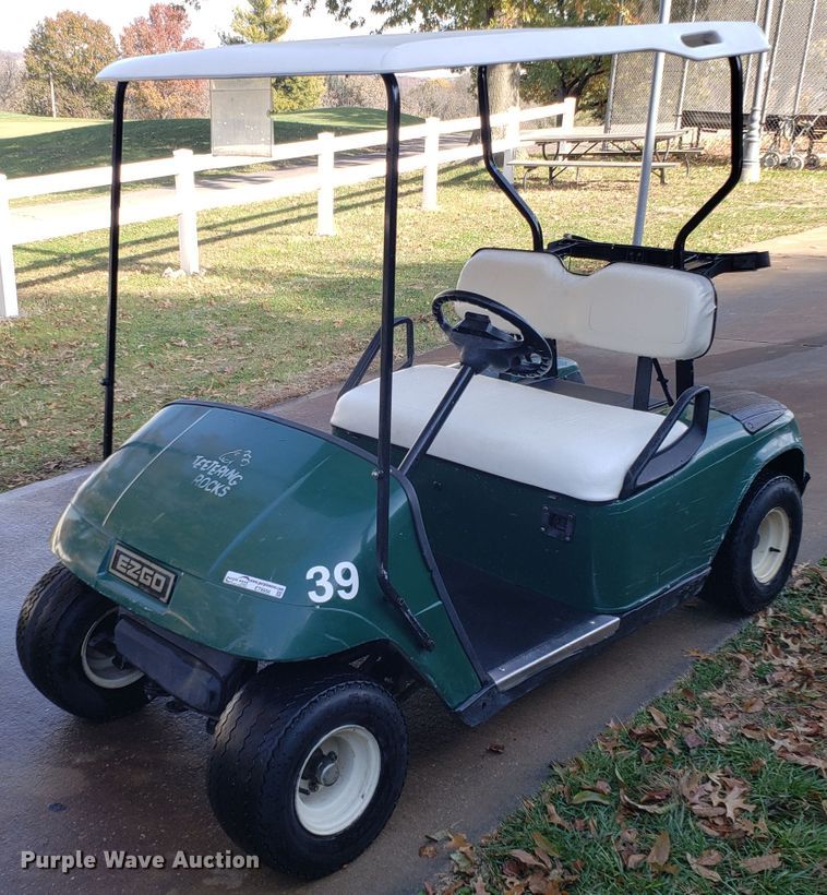 image for item ET9956 Ez-go golf cart