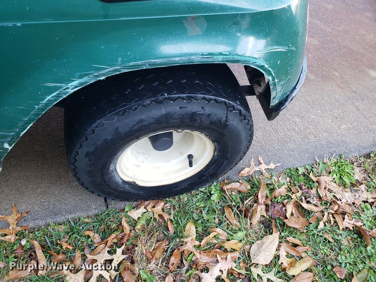 image for item ET9956 Ez-go golf cart