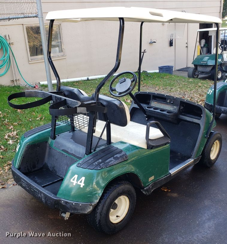 image for item ET9957 Ez-go golf cart