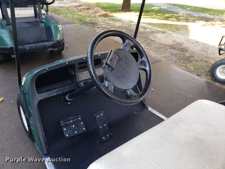 image for item ET9957 Ez-go golf cart