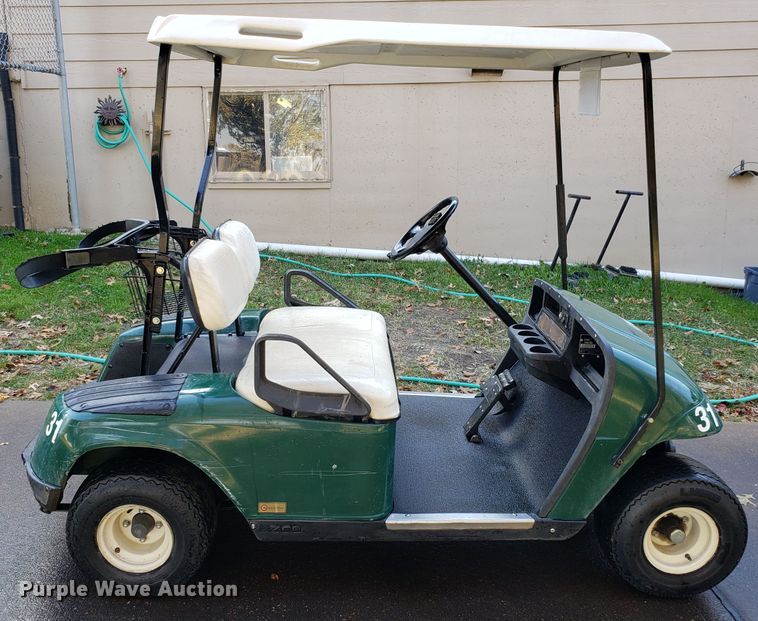 image for item ET9958 Ez-go golf cart
