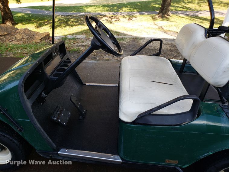 image for item ET9958 Ez-go golf cart
