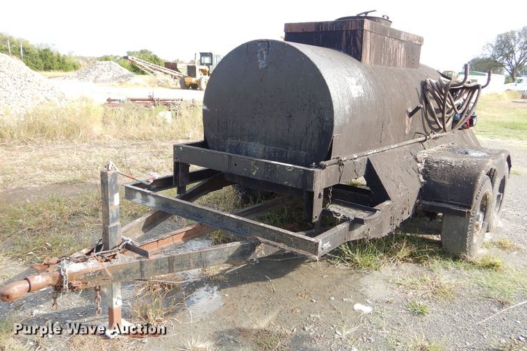image for item EY9321 Shop built tank trailer