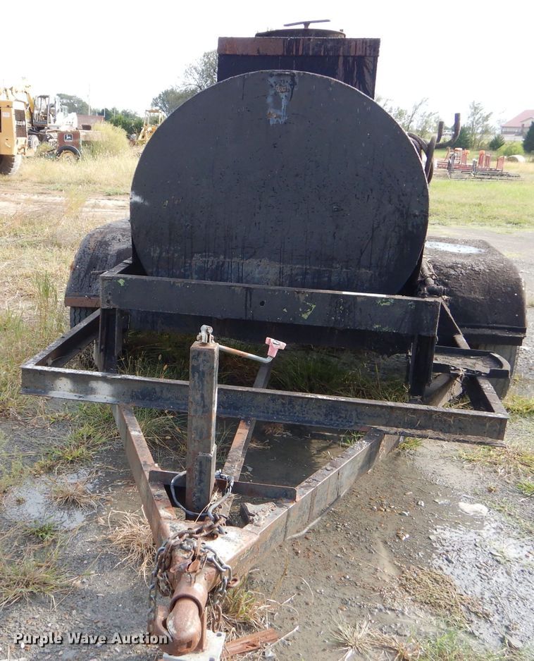 image for item EY9321 Shop built tank trailer