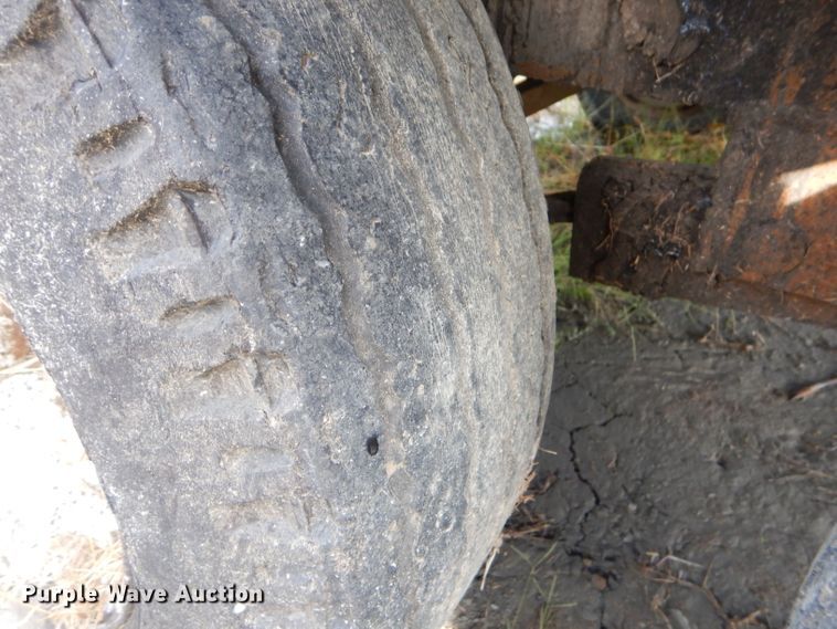 image for item EY9321 Shop built tank trailer