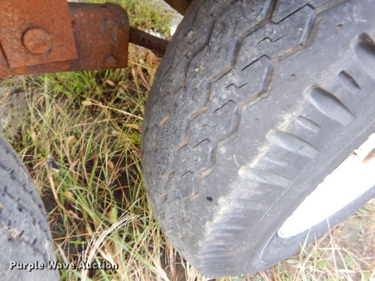 image for item EY9321 Shop built tank trailer