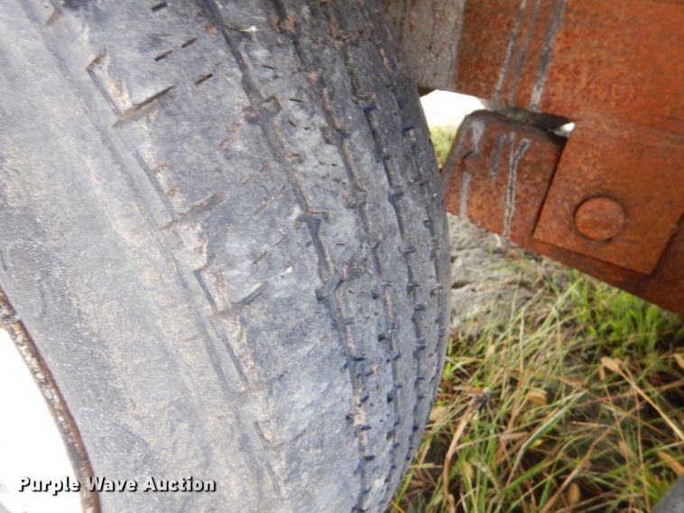 image for item EY9321 Shop built tank trailer