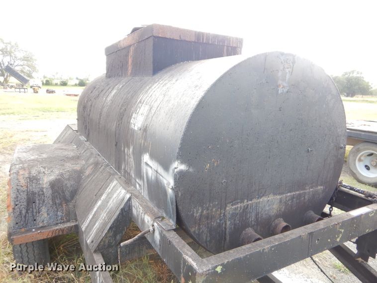 image for item EY9321 Shop built tank trailer