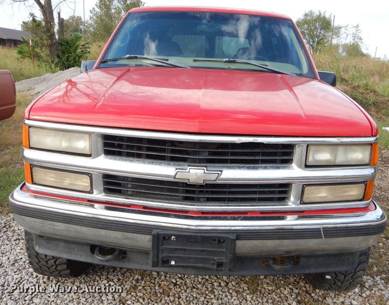 image for item EY9329 1998 Chevrolet Tahoe SUV