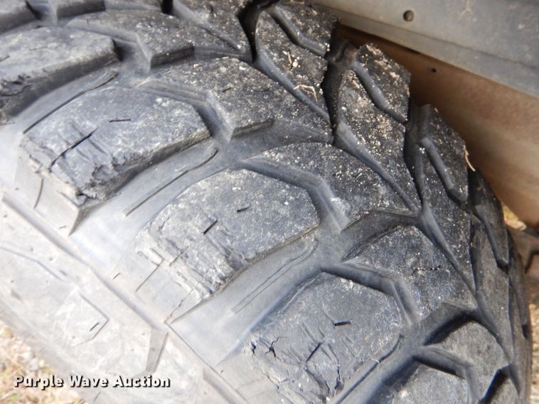 image for item EY9329 1998 Chevrolet Tahoe SUV