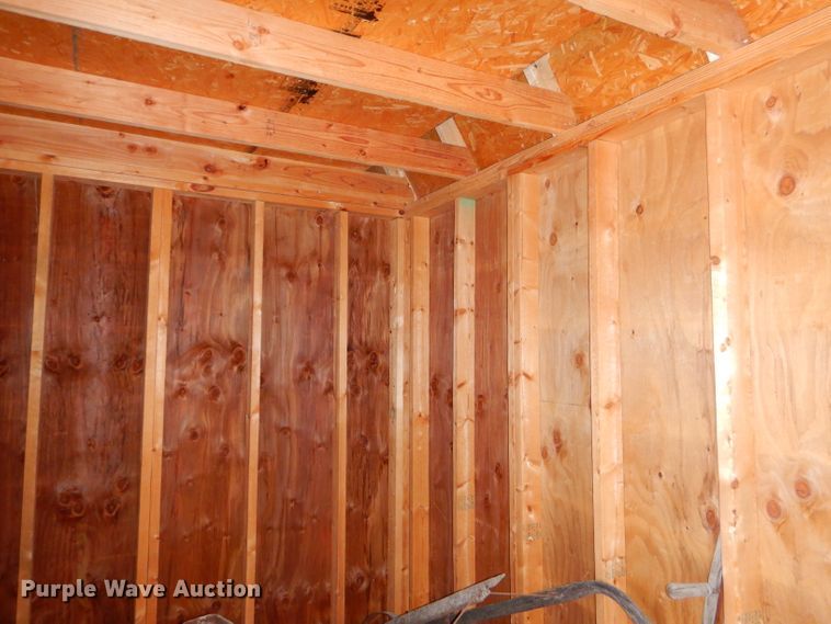 image for item EY9402 Wood storage building