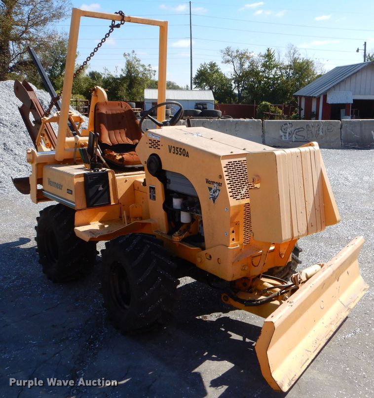 image for item EY9403 1997 Vermeer V3550A trencher