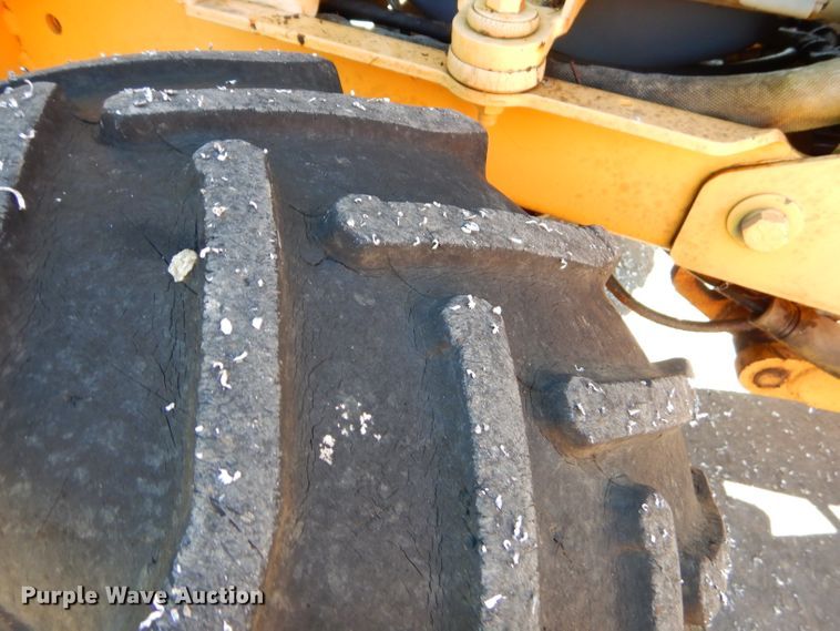 image for item EY9403 1997 Vermeer V3550A trencher