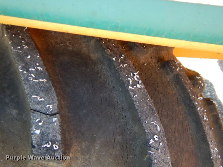 image for item EY9403 1997 Vermeer V3550A trencher